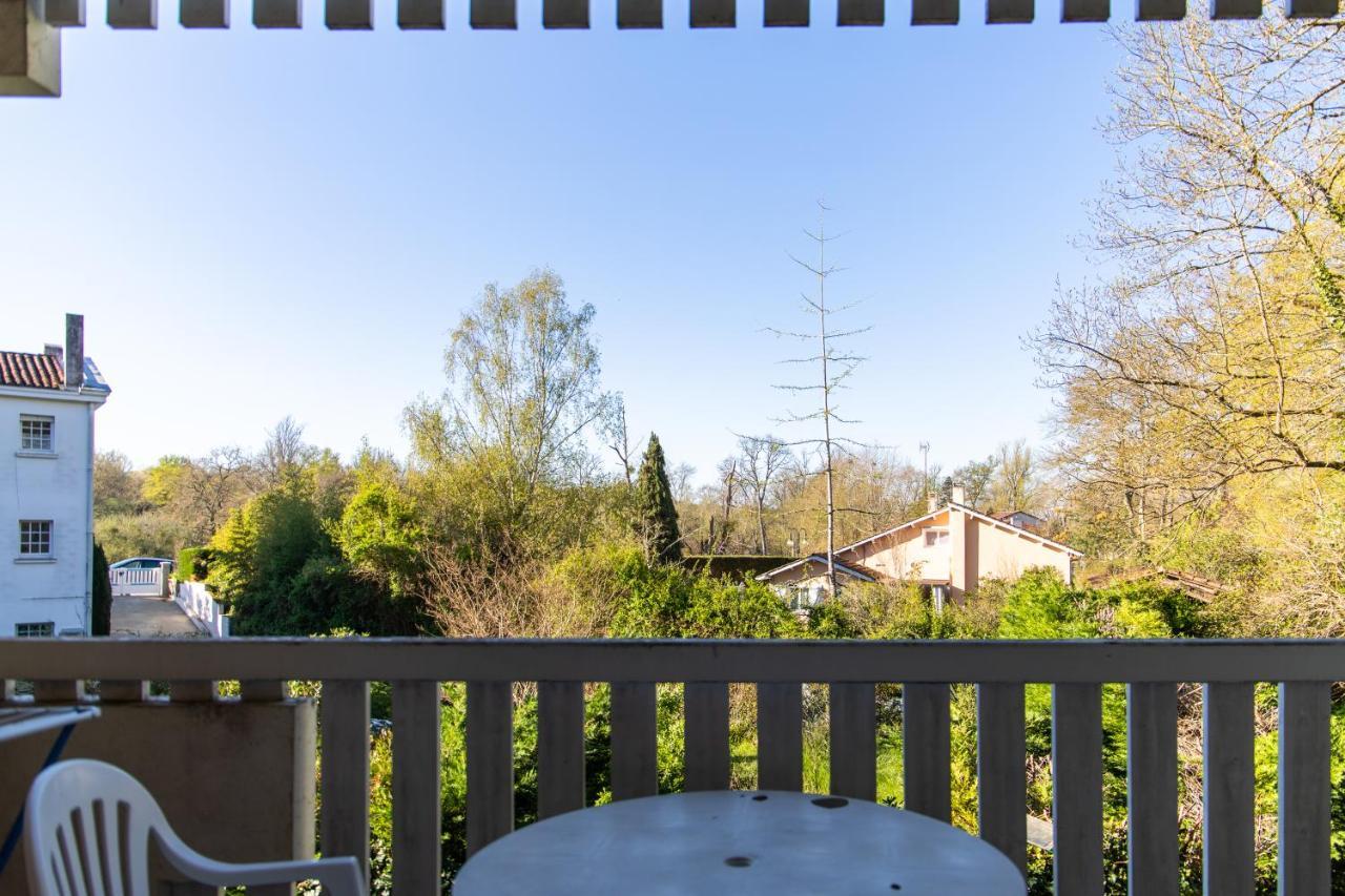 Appartement T1 A 300M Des Thermes De Barbotan Exterior foto